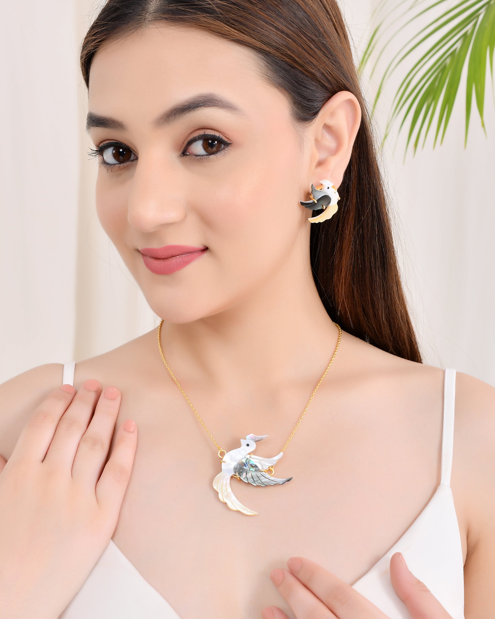 PEACKOCK CATCHY PENADNT